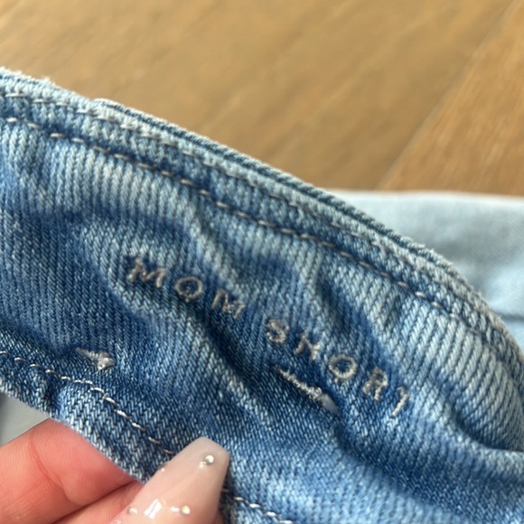 American Eagle High Rise Paperbag Mom Short | 4 - Picture 6 of 6